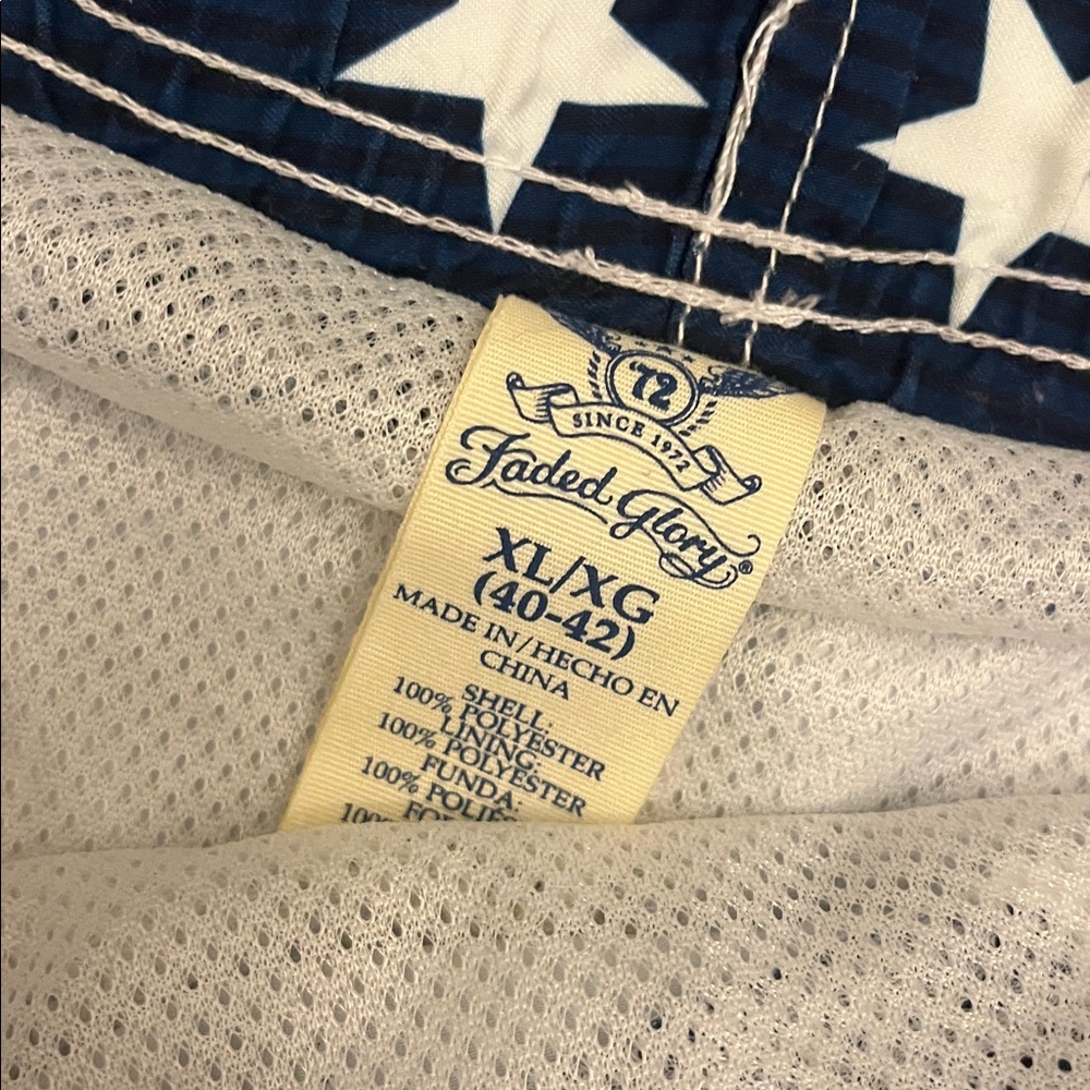 American flag swim trunks - Picture 2 of 4